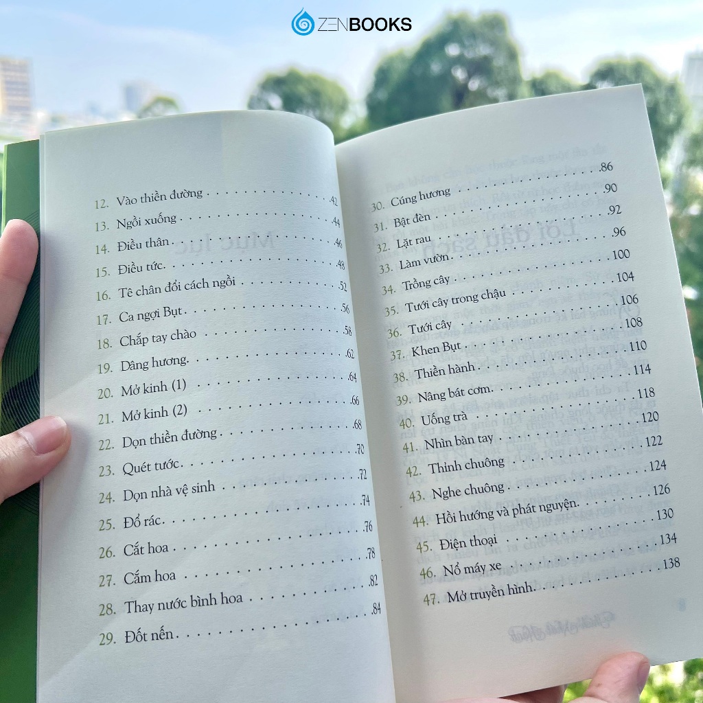 Sách - Từng Bước Nở Hoa Sen