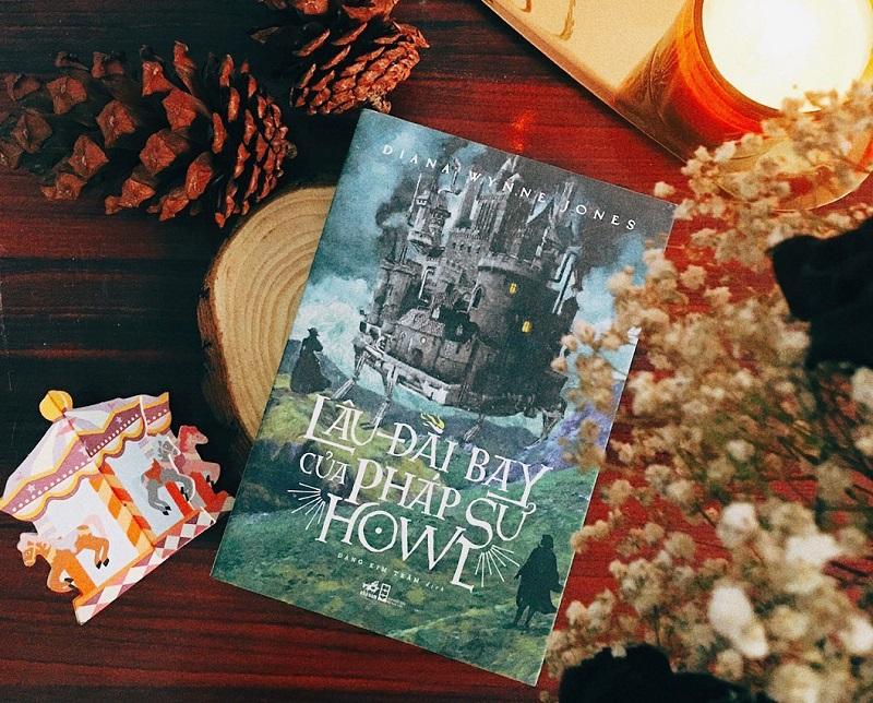 Sách - Lâu đài bay của pháp sư Howl