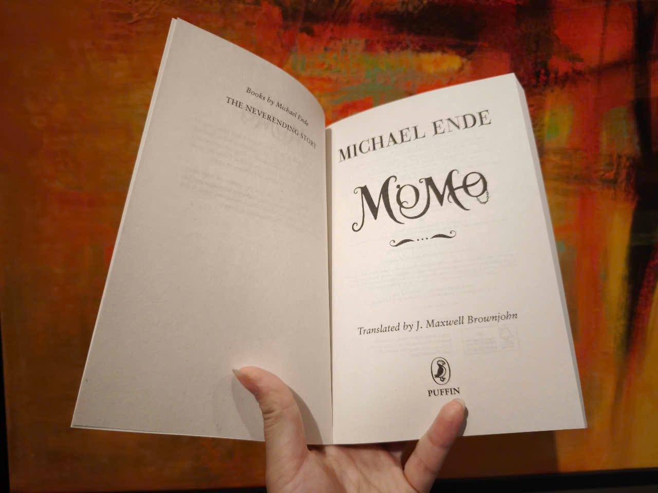Sách - Momo by Michael Ende/Children