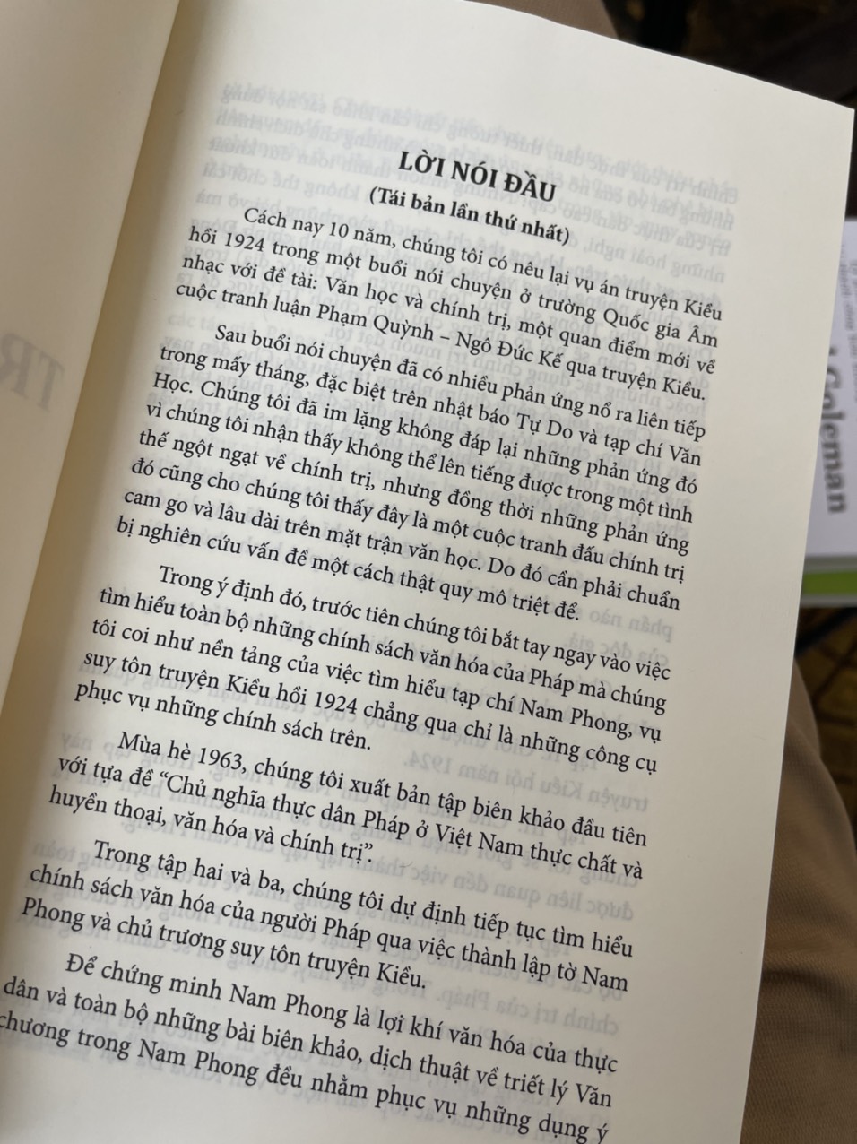 VỤ ÁN TRUYỆN KIỀU - Nguyễn Văn Trung – Truongphuongbook – bìa mềm