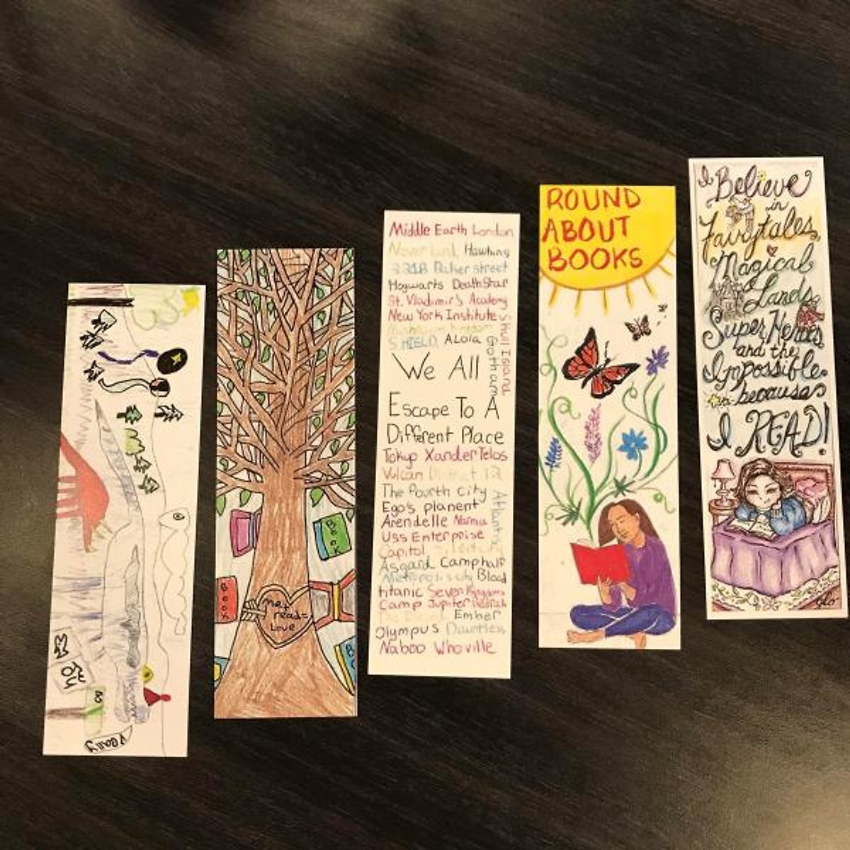Combo 2 cuốn sách văn học hay nhất: Người Đua Diều + Chiến Binh Cầu Vồng ( Tặng kèm Bookmark Happy Life)