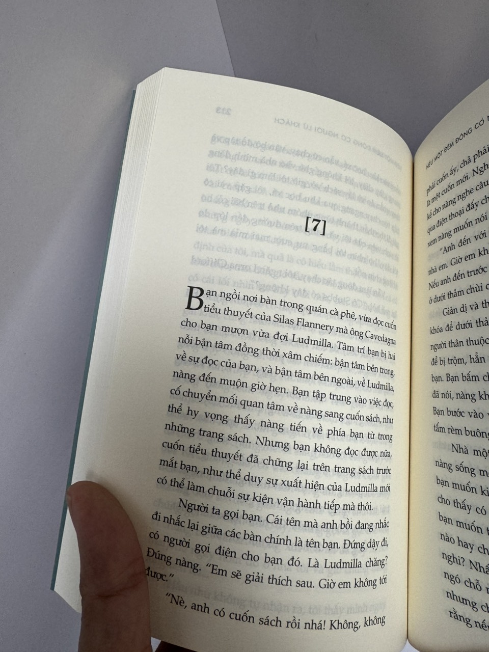 (Tái bản 2023) NẾU MỘT ĐÊM ĐÔNG CÓ NGƯỜI LỮ KHÁCH - Italo Calvino - Trần Tiễn Cao Đăng dịch - Nhã Nam