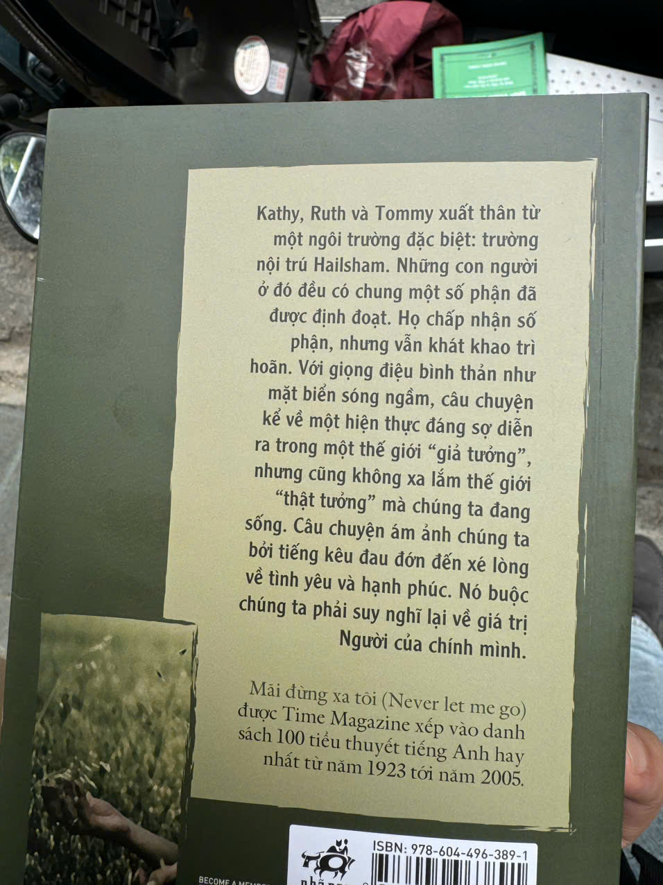 MÃI ĐỪNG XA TÔI – Kazuo Ishiguro – Trần Tiễn Cao Đăng dịch – Nhã Nam – NXB Văn học