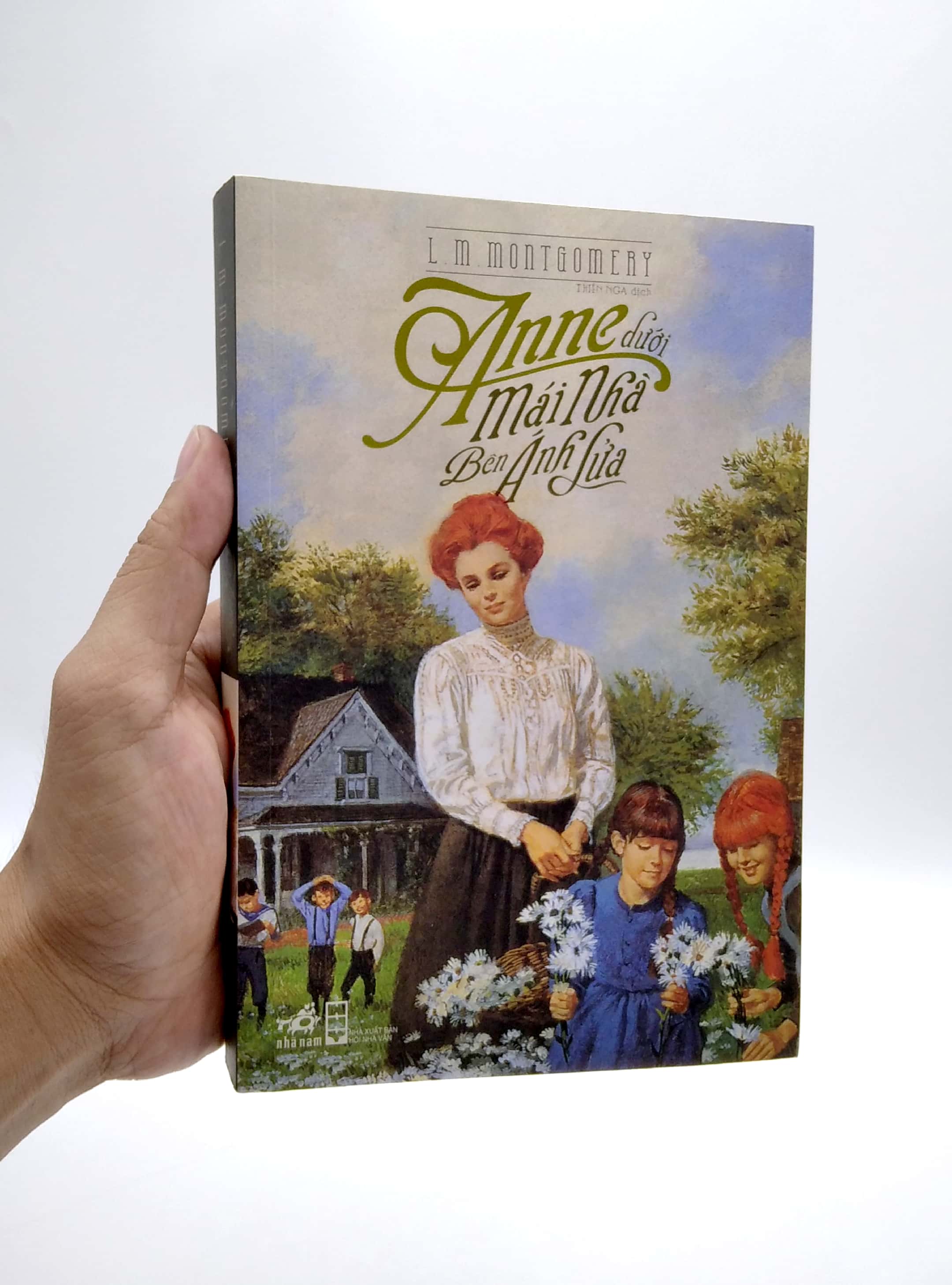 Anne Dưới Mái Nhà Bên Ánh Lửa