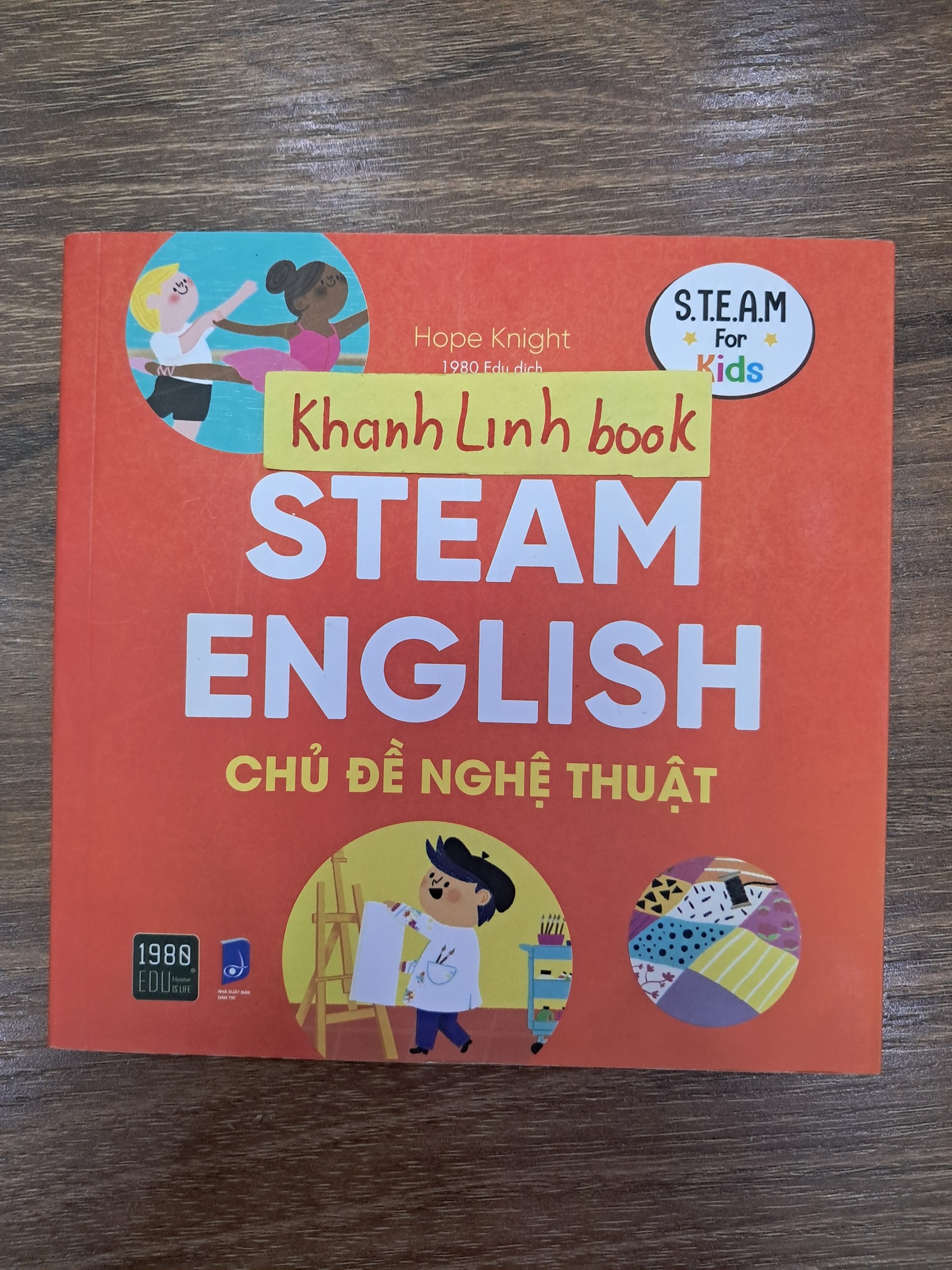 Sách - Steam English - Chủ đề Nghệ thuật (1980)