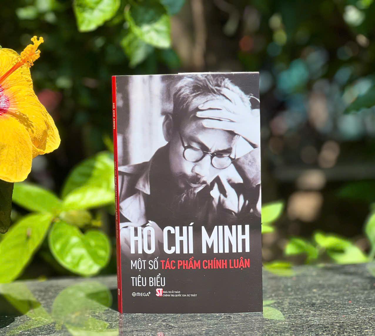 HỒ CHÍ MINH - Một Số Áng Văn Chính Luận Tiêu Biểu - Bản Quyền