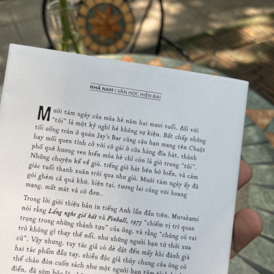 LẮNG NGHE GIÓ HÁT – Haruki Murakami – Nguyễn Hồng Anh dịch – Nhã Nam – NXB Hội nhà văn (Bìa mềm)