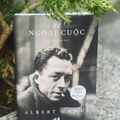 Sách - Kẻ ngoại cuộc (Nhã Nam HCM)