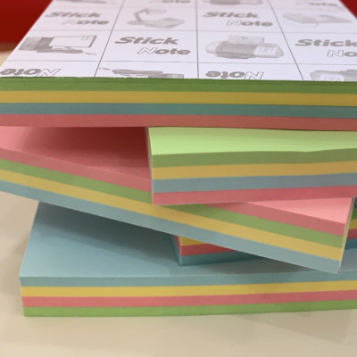 Giấy note 3x3 có keo 4 màu/xấp - Combo 5 xấp
