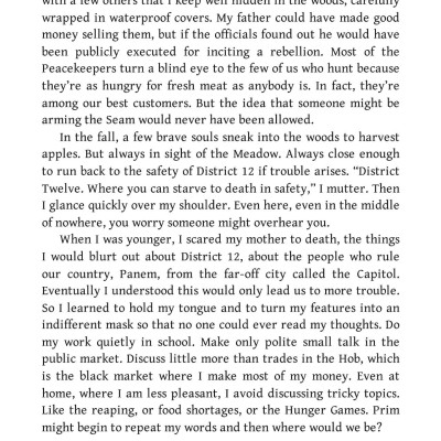 Sách ngoại văn: The Hunger Games (Illustrated Edition)