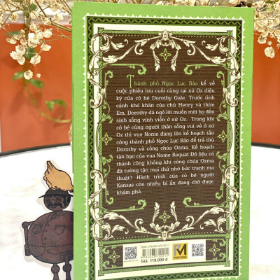 Thành phố Ngọc Lục Bảo - Tác giả L.Frank Baum (Bản dịch mới, tặng 1 bookmark bế hình nhân vật)