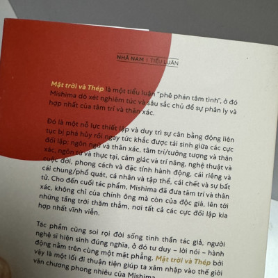 MẶT TRỜI VÀ THÉP – Yukio Mishima - Tạ Thành Tấn dịch – Nhã Nam - NXB Hội nhà văn 