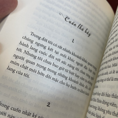 NHẬT KÝ CÁ SẤU - Khâu Diệu Tân - Tố Hinh dịch - Nxb Phụ Nữ (Bìa mềm)