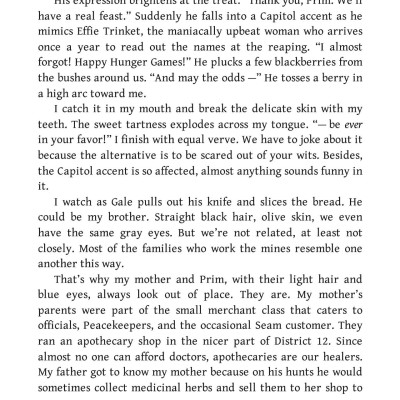 Sách ngoại văn: The Hunger Games (Illustrated Edition)