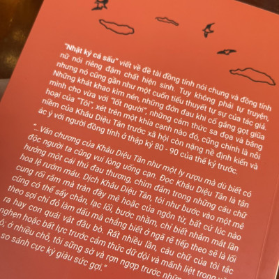 NHẬT KÝ CÁ SẤU - Khâu Diệu Tân - Tố Hinh dịch - Nxb Phụ Nữ (Bìa mềm)