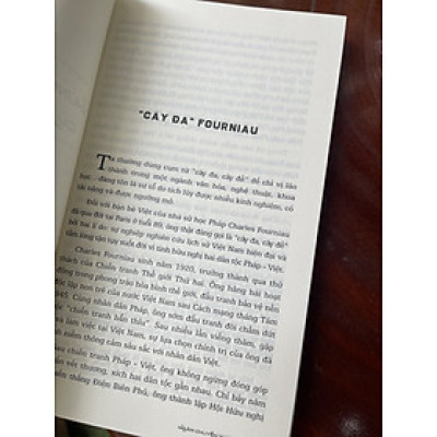 NGẪM CHUYỆN XƯA NAY – Hữu Ngọc – Nxb Kim Đồng – bìa mềm