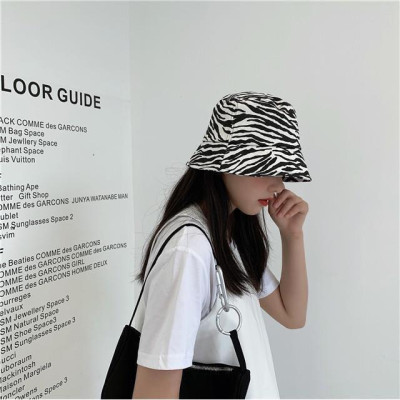  Mũ Ngựa Vằn Bò Sữa Unisex  Mũ vành tròn tai bèo, bucket màu loang trắng đen nam nữ Ulzzang HO