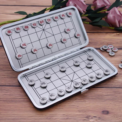 Cờ tướng nam châm bỏ túi cao cấp - Cờ tướng nam châm hộp da có bàn là hộp đựng - Hàng chính hãng  D Danido