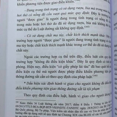 Combo: Bình luận khoa học bộ luật hình sự năm 2015 sửa đổi bổ sung năm 2017 phần tội phạm (quyển 1 và 2)