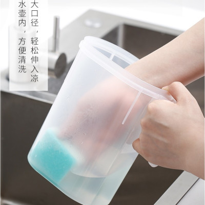 Bình nước nắp bật Yamada 1.8L, làm từ nhựa PP cao cấp, rất tiện lợi & hữu ích - nội địa Nhật Bản