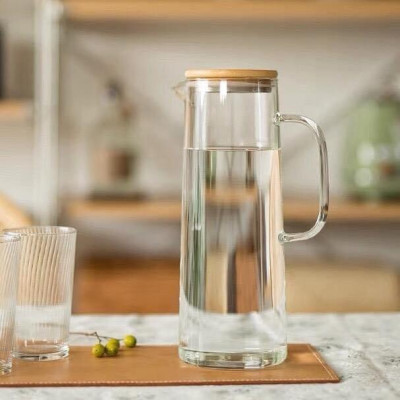 BÌNH ĐỰNG NƯỚC UỐNG THỦY TINH CHỊU NHIỆT NẮP GỖ