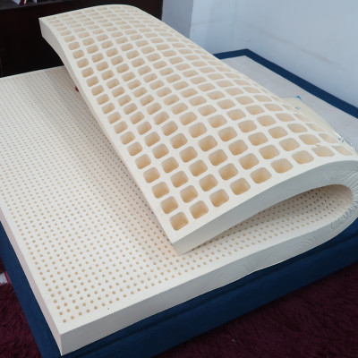 Nệm cao su thiên nhiên Aroma Latex 180x200x5cm