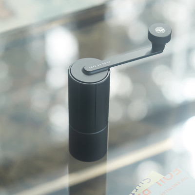 Cối xay tay M3 cà phê lưỡi thép CNC thân nhôm Cafede Kona