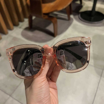 Kính mát thời trang sành điệu cho nữ (Màu Hồng)