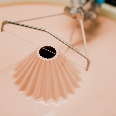 Phễu sứ V60 02 Origami Dripper M Pour over