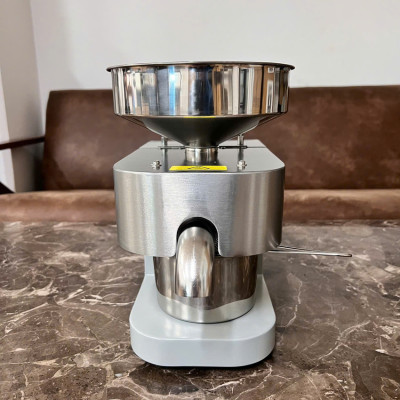 Máy ép dầu ăn thực vật dùng trong gia đình thương hiệu Mỹ cao cấp Septree X6 - Công suất 1150W - Hàng nhập khẩu (BH 1 NĂM)