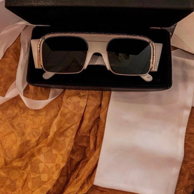 Kính râm, Kính mát thời thượng hottrend (Nhiều màu)