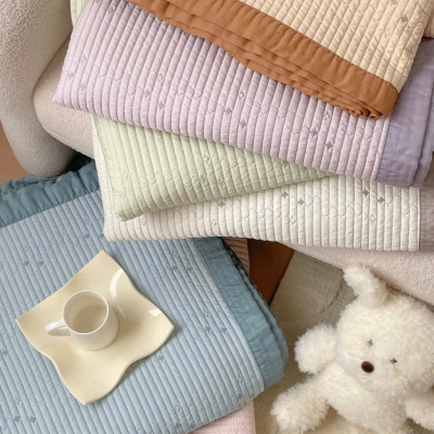 Bộ chăn chần ga gối thêu sợi tencel tự nhiên LIDACO ga phủ chần bông mềm êm decor cho phòng ngủ vintage