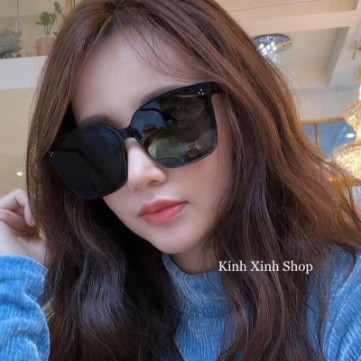 Kính râm, Kính mát vuông thời trang chống nắng uv gọng nhựa + Tặng hộp đựng, khăn lau