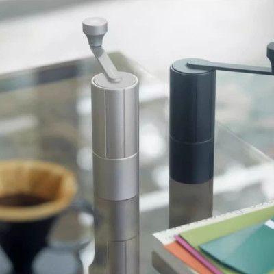 Cối xay tay M3 cà phê lưỡi thép CNC thân nhôm Cafede Kona