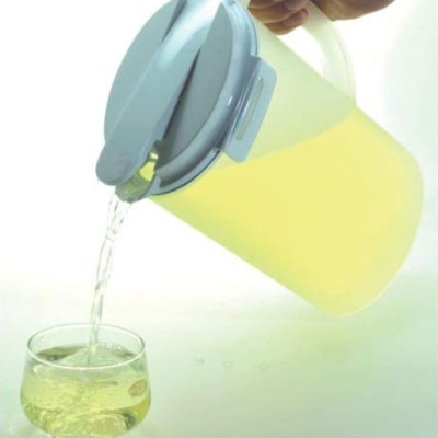 Bình nước nắp khóa YAMADA 2.0L & 2.7L, thiết kế nắp khóa 2 chiều tiện lợi & tiết kiệm không gian - nội địa Nhật Bản