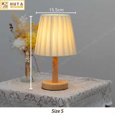 Đèn Ngủ Để Bàn HUTA G4 Gỗ Chao Xếp Ly Vintage Dễ Thương, Decor Trang Trí Phòng Ngủ, Đọc Sách Đầu Giường, Điều Chỉnh Độ sáng, Đèn Vàng Bóng LED Tiết Kiệm Điện