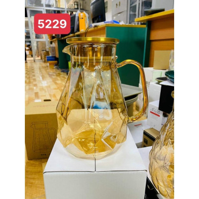 Bình đựng nước uống thủy tinh vàng vân kim cương hạt to