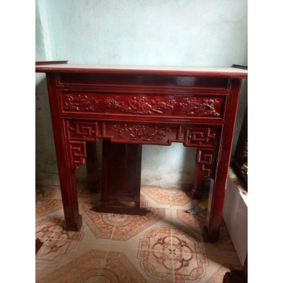 Án thờ gỗ tự nhiên .