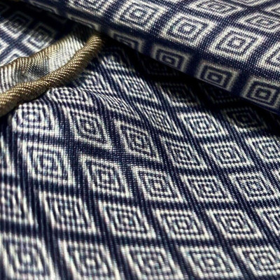 Khăn lụa tơ tằm cài túi áo Vest cho Nam - Thoi