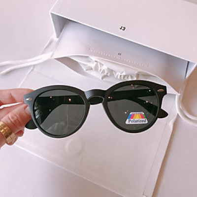 Kính Cận Râm Mắt Tròn 2 Tròng 2in1 Gọng Nhựa Đen Cao Cấp