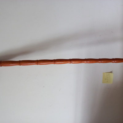 Gậy batong bằng gỗ hương ,gỗ xà cừ dành cho người già 