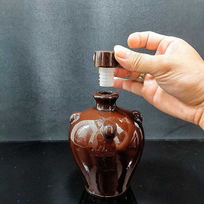 Nậm Đựng Rượu 500ML gốm sứ mẫu quả lê màu nâu bóng - Nậm Rượu Cao Cấp chất lượng đảm bảo (L3)