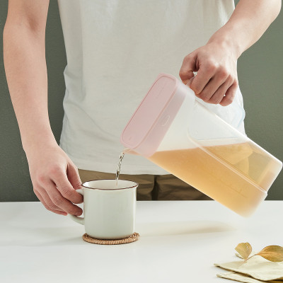 Bình Nước Nhựa Handle Bottle Lock&Lock HAP817 HAP818, Hàng chính hãng, nhựa PP, nắp đậy tiện lợi, dung tích lớn- JoyMall