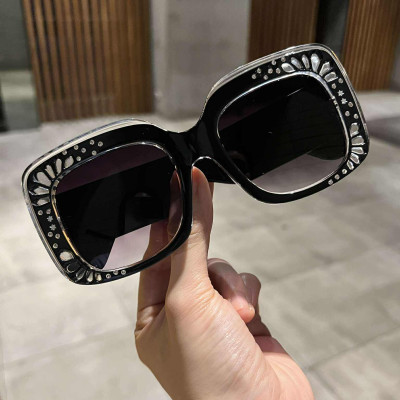 Kính râm nữ Mắt vuông đính đá lấp lánh cao cấp