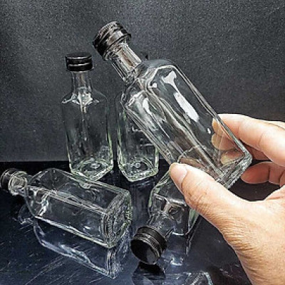 Chai Thủy Tinh Nhỏ 100ML (combo 15 cái) vuông cao nắp nhôm đen – Lọ Thủy Tinh Mini đựng mật ong, thức uống - Vỏ Chai Rượu Mini