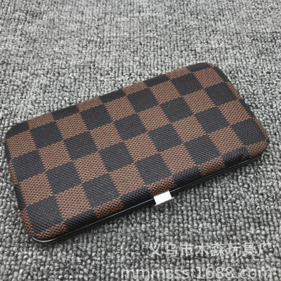 Cờ tướng nam châm bỏ túi cao cấp - Cờ tướng nam châm hộp da có bàn là hộp đựng - Hàng chính hãng  D Danido