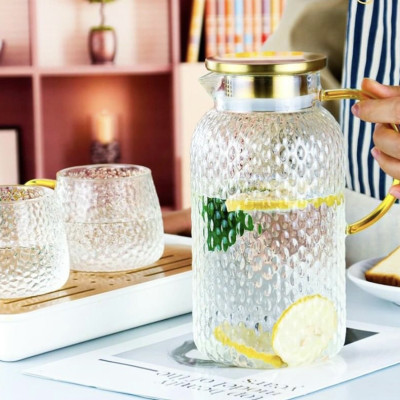 Bình thủy tinh đựng nước vân nhám chịu nhiệt lên tới 400 độ C dáng tròn cao nắp inox 1,8l - ANTH324