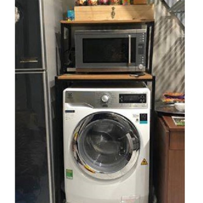 Kệ máy giặt 2 tầng cửa trước KMG03 Sản xuất tại Việt Nam rất chắc chắn, khung thép dày dặn sơn tĩnh điện chống bong tróc, gỗ lõi xanh phủ melamine chống nước cực bền, tiết kiệm không gian