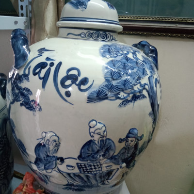Hũ đựng rượu vẽ cảnh gốm sứ Bát Tràng