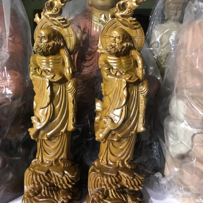 TƯỢNG ĐẠT MA SƯ TỔ BẰNH GỖ BÁCH XANH THƠM NỨC KT CAO 40×12×11CM1